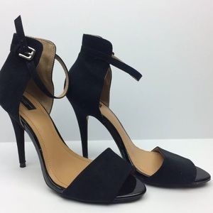 Zara Collection Black ankle strap heels 38